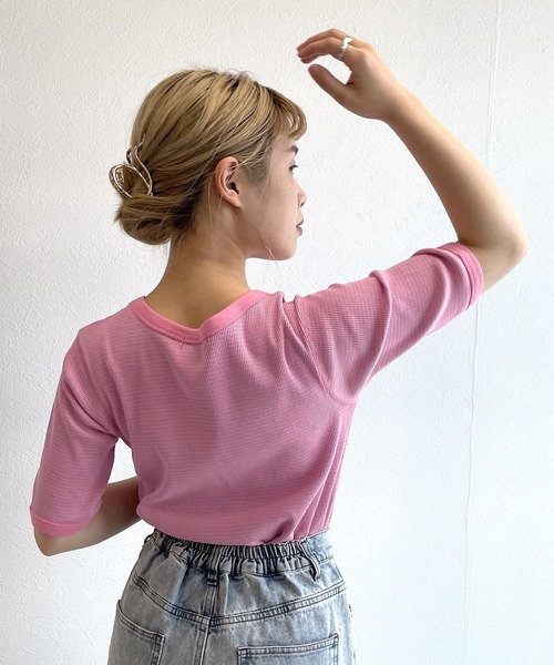 w closet(ダブルクローゼット)の「テレコボーダークルーネックプルオーバー(Tシャツ/カットソー・レディース・ピンク/ブルー系その他/ブラック×ホワイト・FREE)」の6枚目の写真