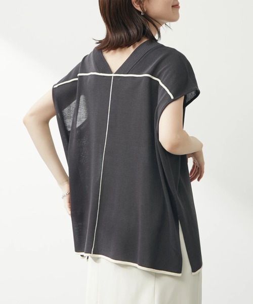 Green　Parks（グリーンパークス）の「配色ハイゲージニットベスト（ベスト・レディース・ダークグレー/アイボリー/イエロー・FREE）」の2枚目の写真