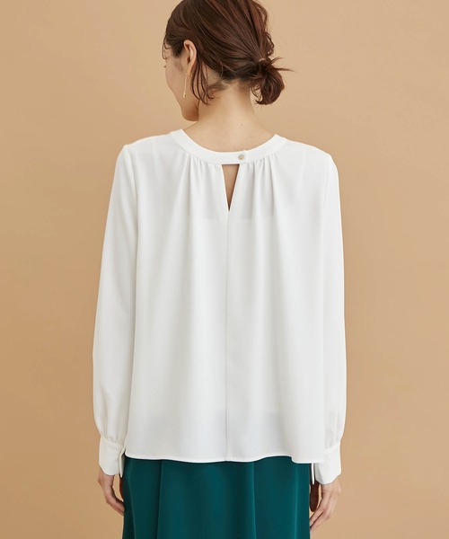 ROPE' PICNIC(ロペピクニック)の「2WAY/とろみ合繊ギャザーブラウス(シャツ/ブラウス・レディース・グレー系その他/オフホワイト/ベージュ/ブルー/ピンク系その他・38)」の9枚目の写真