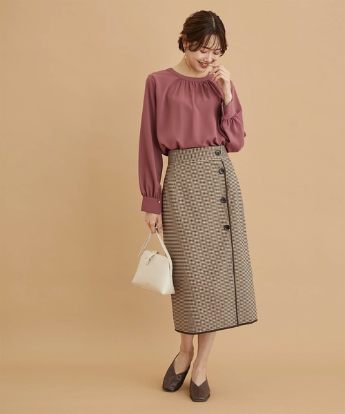 ROPE' PICNIC(ロペピクニック)の「2WAY/とろみ合繊ギャザーブラウス(シャツ/ブラウス・レディース・グレー系その他/オフホワイト/ベージュ/ブルー/ピンク系その他・38)」の16枚目の写真