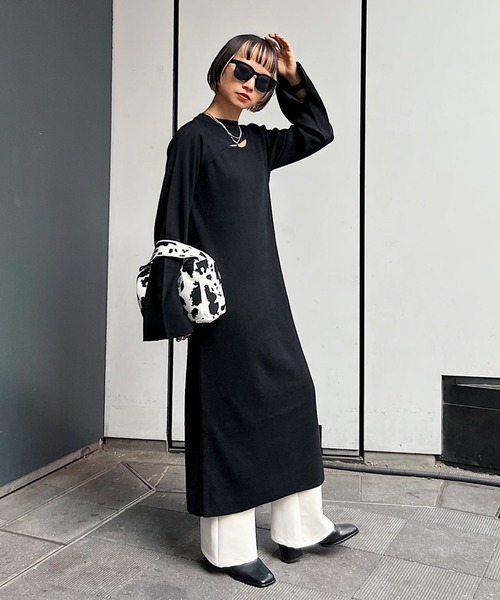 PAGEBOY(ページボーイ)の「スラッシュデザインニットワンピース(ワンピース・レディース・ブラック/オフホワイト/ブルー系その他・FREE)」の7枚目の写真