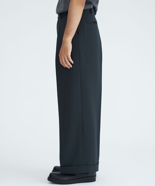 markaware（マーカウェア）の「PLEATED WIDE TROUSERS（スラックス