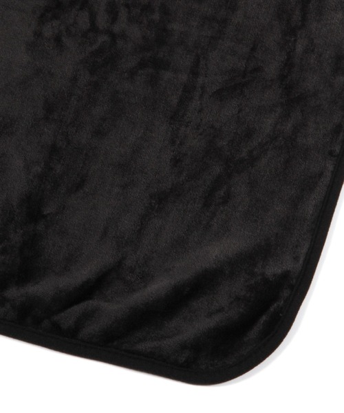 LAKOLE（ラコレ）の「2WAYマイクロファイバーBIGブランケット / 156693（ブランケット・レディース・ベージュ/グレー/ブラック・FREE）」の10枚目の写真