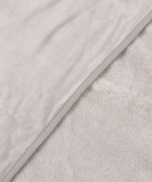LAKOLE（ラコレ）の「2WAYマイクロファイバーBIGブランケット / 156693（ブランケット・レディース・ベージュ/グレー/ブラック・FREE）」の12枚目の写真