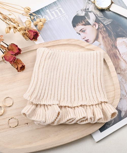 Felt-Maglietta（フェルトマリエッタ）の「付け襟タートルネックニットカラー（付け襟・レディース・キャメル/ピンク/パープル/ベージュ/グレー/ブラック/イエロー/ホワイト/レッド/ワイン・FREE）」の5枚目の写真