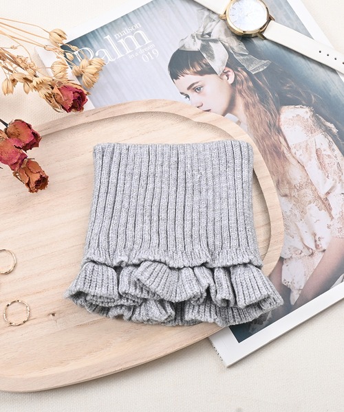 Felt-Maglietta（フェルトマリエッタ）の「付け襟タートルネックニットカラー（付け襟・レディース・キャメル/ピンク/パープル/ベージュ/グレー/ブラック/イエロー/ホワイト/レッド/ワイン・FREE）」の20枚目の写真