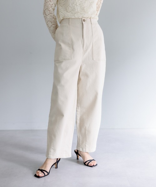 PUAL CE CIN（ピュアルセシン）の「JAPAN MADEベイカーコクーンパンツ（その他パンツ・レディース・ナチュラル/カーキ・FREE）」の2枚目の写真