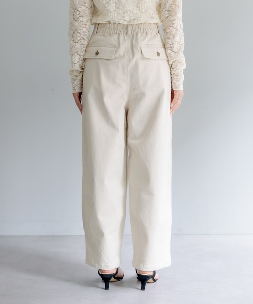 PUAL CE CIN（ピュアルセシン）の「JAPAN MADEベイカーコクーンパンツ（その他パンツ・レディース・ナチュラル/カーキ・FREE）」の5枚目の写真