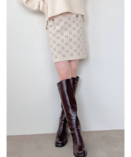 RESEXXY(リゼクシー)の「モノグラムニットミニスカート(スカート・レディース・アイボリー/ブラック/ブルー・FREE)」の2枚目の写真