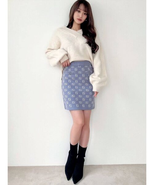 RESEXXY(リゼクシー)の「モノグラムニットミニスカート(スカート・レディース・アイボリー/ブラック/ブルー・FREE)」の17枚目の写真