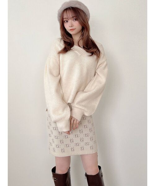 RESEXXY(リゼクシー)の「モノグラムニットミニスカート(スカート・レディース・アイボリー/ブラック/ブルー・FREE)」の14枚目の写真