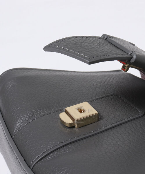 NOLLEY’S(ノーリーズ)の「【roberto pancani/ロベルトパンカーニ】2トーンミニレザーポシェット(ショルダーバッグ・レディース・グレー系その他3/ベージュ系その他3・FREE)」の10枚目の写真