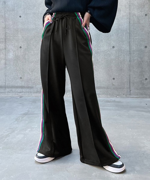 PAGEBOY（ページボーイ）の「ラインジャージパンツ（スウェットパンツ・レディース・ブラック/チャコールグレー・FREE）」の10枚目の写真