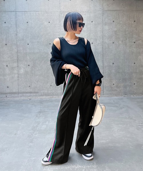 PAGEBOY（ページボーイ）の「ラインジャージパンツ（スウェットパンツ・レディース・ブラック/チャコールグレー・FREE）」の13枚目の写真