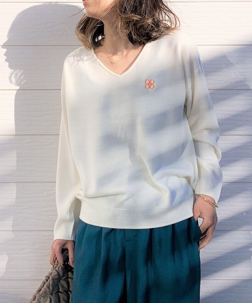 Q（キュー）の「なめらかタッチVネックニット（ニット/セーター・レディース・ライトグレー/アイボリー/ラベンダー・MEDIUM）」の15枚目の写真