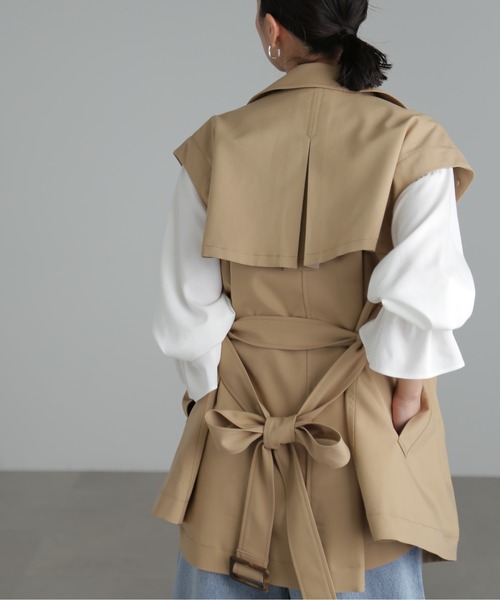 FREE'S MART（フリーズマート）の「◆袖取り外し2Wayミドル丈トレンチコート（トレンチコート・レディース・ベージュ・SMALL/MEDIUM）」の8枚目の写真