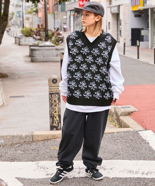 FLOOWM】Wジャガード編み フラワーモノグラム ニットベスト MONO-MART