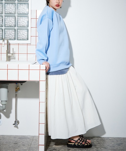 Maisones.(メゾネス)の「Round-flap Skirt | ラウンドフラップスカート(スカート・レディース・チャコールグレー/ブラック/ネイビー・1/2)」の13枚目の写真