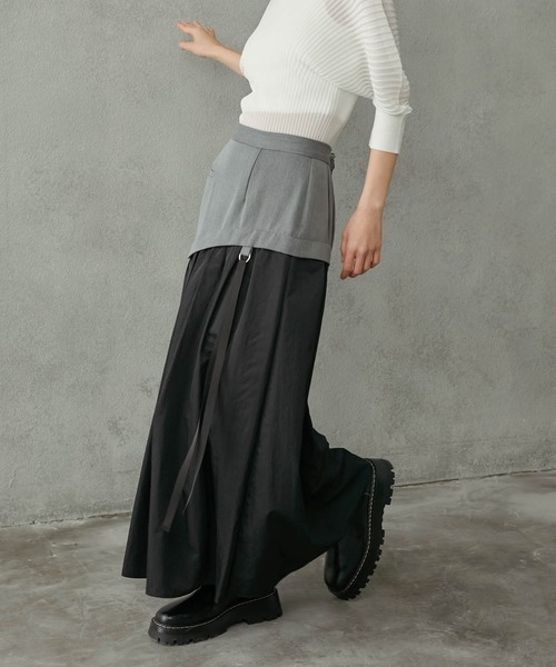 Maisones.(メゾネス)の「Round-flap Skirt | ラウンドフラップスカート(スカート・レディース・チャコールグレー/ブラック/ネイビー・1/2)」の5枚目の写真
