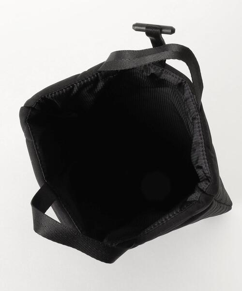 THE NORTH FACE(ザノースフェイス)の「<THE NORTH FACE> GEOFACE PC SLEEVE 13/モバイルケース(トートバッグ・メンズ・ブラック・FREE)」の9枚目の写真