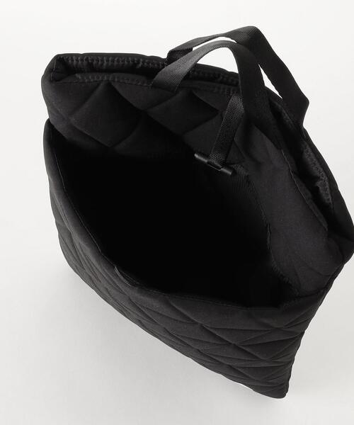 THE NORTH FACE(ザノースフェイス)の「<THE NORTH FACE> GEOFACE PC SLEEVE 13/モバイルケース(トートバッグ・メンズ・ブラック・FREE)」の10枚目の写真