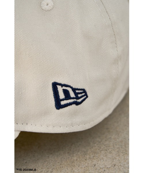 AZUL by moussy(アズールバイマウジー)の「NEW ERA × AZUL 9thirty/NEW ERA×AZUL 9THIRTY(キャップ・レディース・カーキ/アイボリー/ネイビー・FREE)」の17枚目の写真