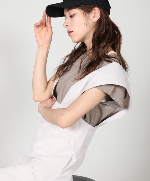 aity(アイティ)の「ノースリーブカットソー 夏服(Tシャツ/カットソー・レディース・チャコール/ピンク/グリーン/オフホワイト/ブラック/グレイッシュベージュ・M)」の4枚目の写真