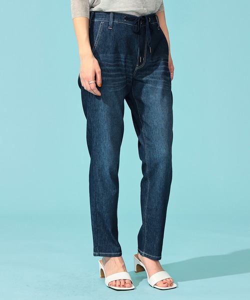 EDWIN(エドウィン)の「EDWIN LADIES 涼しいジャージーズCOOLイージーテーパードパンツ【涼】【速乾/ドライタッチ/蒸れにくい/軽量】(デニムパンツ・レディース・アイボリー/ベージュ/ピンク/オリーブ/ダークインディゴブルー/ライトインディゴブルー・MEDIUM/LARGE/SMALL/X-SMALL)」の5枚目の写真