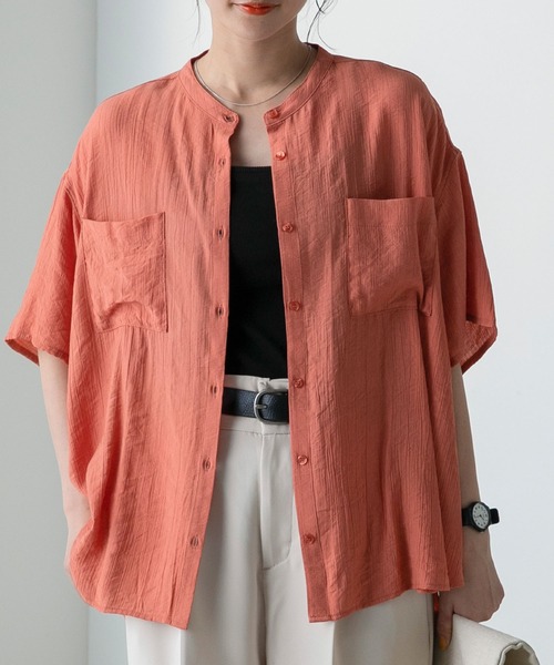 forksy.(フォルクシー)の「【forksy.】ルーズシルエット半袖バンドカラー楊柳シャツ(シャツ/ブラウス・レディース・オレンジ/ライム/オフホワイト/チャコールグレー・FREE)」の4枚目の写真