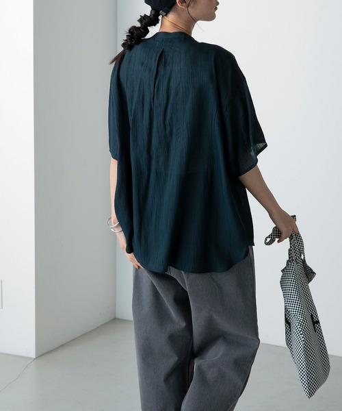 forksy.(フォルクシー)の「【forksy.】ルーズシルエット半袖バンドカラー楊柳シャツ(シャツ/ブラウス・レディース・オレンジ/ライム/オフホワイト/チャコールグレー・FREE)」の15枚目の写真