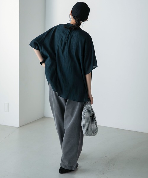forksy.(フォルクシー)の「【forksy.】ルーズシルエット半袖バンドカラー楊柳シャツ(シャツ/ブラウス・レディース・オレンジ/ライム/オフホワイト/チャコールグレー・FREE)」の19枚目の写真
