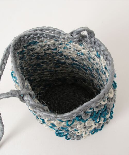 RIM.ARK（リムアーク）の「Hand made sisal mini shoulder（かごバッグ・レディース・ブルー・FREE）」の10枚目の写真