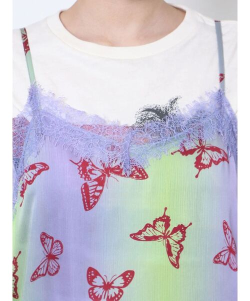 jouetie（ジュエティ）の「バタフライパターンスリットキャミワンピース（ワンピース・レディース・パープル/ピンク・MEDIUM）」の9枚目の写真