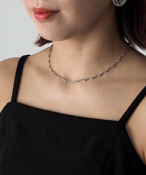 Riberry（リベリー）の「ニュアンス/シンプル チェーンネックレス（ネックレス・レディース・シルバー/ゴールド・FREE）」の4枚目の写真