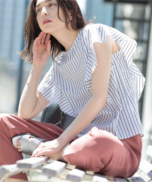 ラッフルフリルスリーブブラウス【UV/イージーケア/洗濯機洗い可】