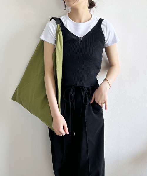 Kotoe(コトエ)の「クロップドニットタンクトップ ニットビスチェ ミニ丈(その他トップス・レディース・ベージュ/ブラック・FREE)」の8枚目の写真