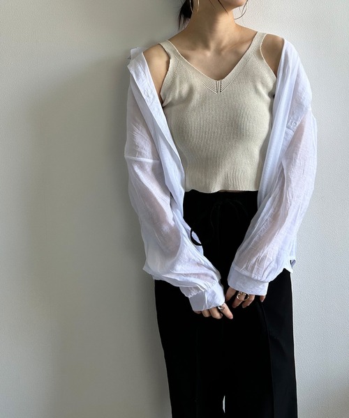 Kotoe(コトエ)の「クロップドニットタンクトップ ニットビスチェ ミニ丈(その他トップス・レディース・ベージュ/ブラック・FREE)」の13枚目の写真