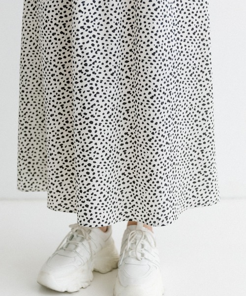 OLIVE des OLIVE（オリーブデオリーブ）の「シャーリングダブルフロントワンピース　1031090640（ワンピース・レディース・レオパード/オフホワイト/ブラック・FREE）」の15枚目の写真