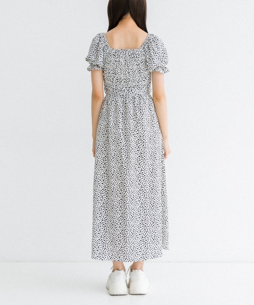 OLIVE des OLIVE（オリーブデオリーブ）の「シャーリングダブルフロントワンピース　1031090640（ワンピース・レディース・レオパード/オフホワイト/ブラック・FREE）」の21枚目の写真