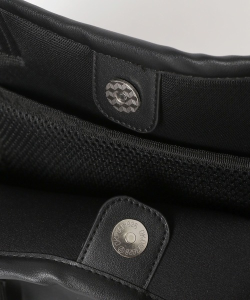 LAKOLE（ラコレ）の「ネオプレーンフロントポケットトートバッグ2 / 963900（トートバッグ・レディース・オフホワイト/ブラウン系その他/ブラック/グレー/ネイビー・FREE）」の22枚目の写真