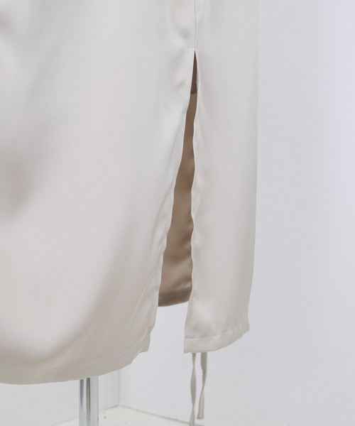 BLUEEAST（ブルーイースト）の「シャーリングカーゴスカート（スカート・レディース・チャコールグレー/ブラック/グレイッシュベージュ/カーキ/ブラウン・MEDIUM）」の11枚目の写真