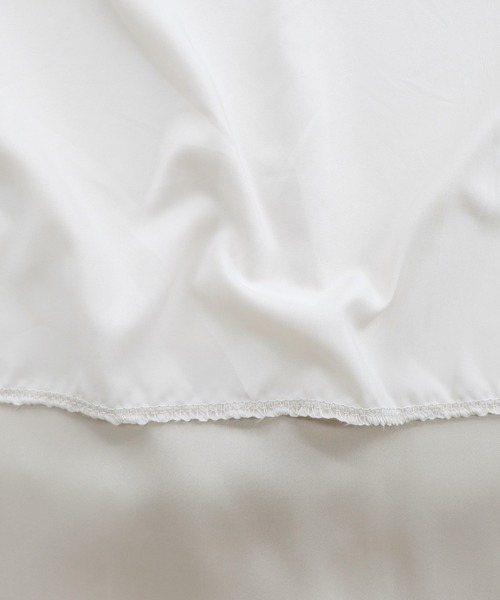 BLUEEAST（ブルーイースト）の「シャーリングカーゴスカート（スカート・レディース・チャコールグレー/ブラック/グレイッシュベージュ/カーキ/ブラウン・MEDIUM）」の8枚目の写真