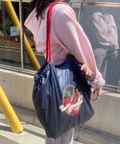 Casselini（キャセリーニ）の「Casselini(キャセリーニ)フード刺繍マーケットバッグ（トートバッグ・レディース・シルバー/ブラック/ゴールド/パープル/ネイビー・FREE）」の14枚目の写真