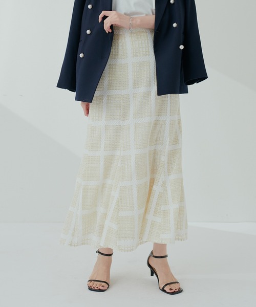 natural couture(ナチュラルクチュール)の「ツイード風シアーチェックスカート(スカート・レディース・ブルー/ブラック/オフホワイト・FREE)」の6枚目の写真