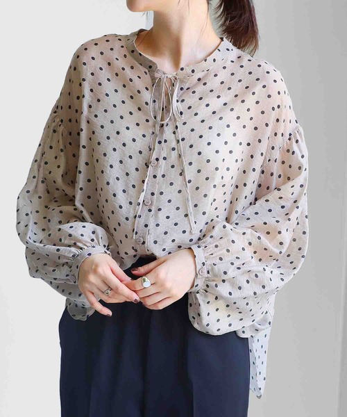 Jines(ジネス)の「シアーボリューム前後2wayブラウス(シャツ/ブラウス・レディース・ベージュ系その他/ブラック系その他/ブラック/アイボリー・38)」の4枚目の写真