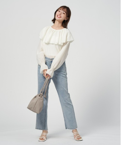 Right-on(ライトオン)の「【HONEYSUCKLE ROSE】シアーフリルブラウス(シャツ/ブラウス・レディース・ブラウン/ブラック/オフホワイト・M-L)」の5枚目の写真