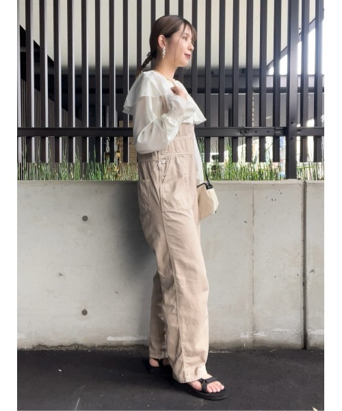 Right-on(ライトオン)の「【HONEYSUCKLE ROSE】シアーフリルブラウス(シャツ/ブラウス・レディース・ブラウン/ブラック/オフホワイト・M-L)」の14枚目の写真