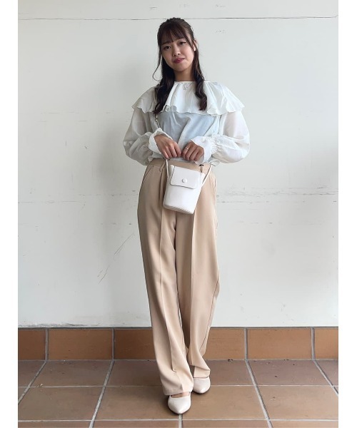 Right-on(ライトオン)の「【HONEYSUCKLE ROSE】シアーフリルブラウス(シャツ/ブラウス・レディース・ブラウン/ブラック/オフホワイト・M-L)」の21枚目の写真