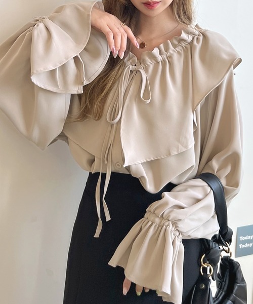 Futier land（フューティアランド）の「BIGカラーフリルチュニックブラウス（シャツ/ブラウス・レディース・オレンジ/ホワイト/グレイッシュベージュ/カーキ/ブラック/ライトイエロー・FREE）」の7枚目の写真