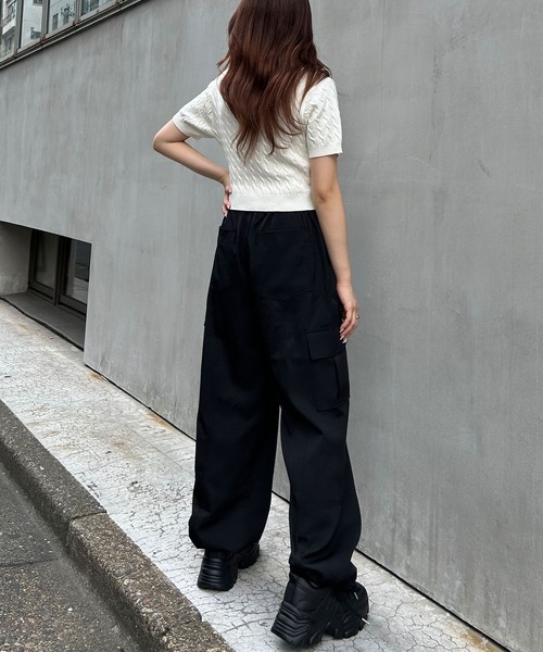 INGNI（イング）の「ツイルカーゴ／パンツ（カーゴパンツ・レディース・ブラック/カーキ/アイボリー・FREE）」の8枚目の写真